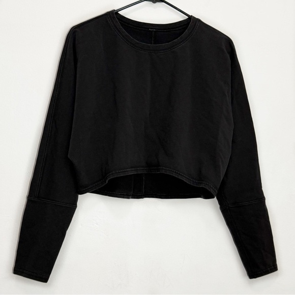 Lululemon Perfectly Oversized Cropped Crew, Black size 2 - Picture 2 of 5